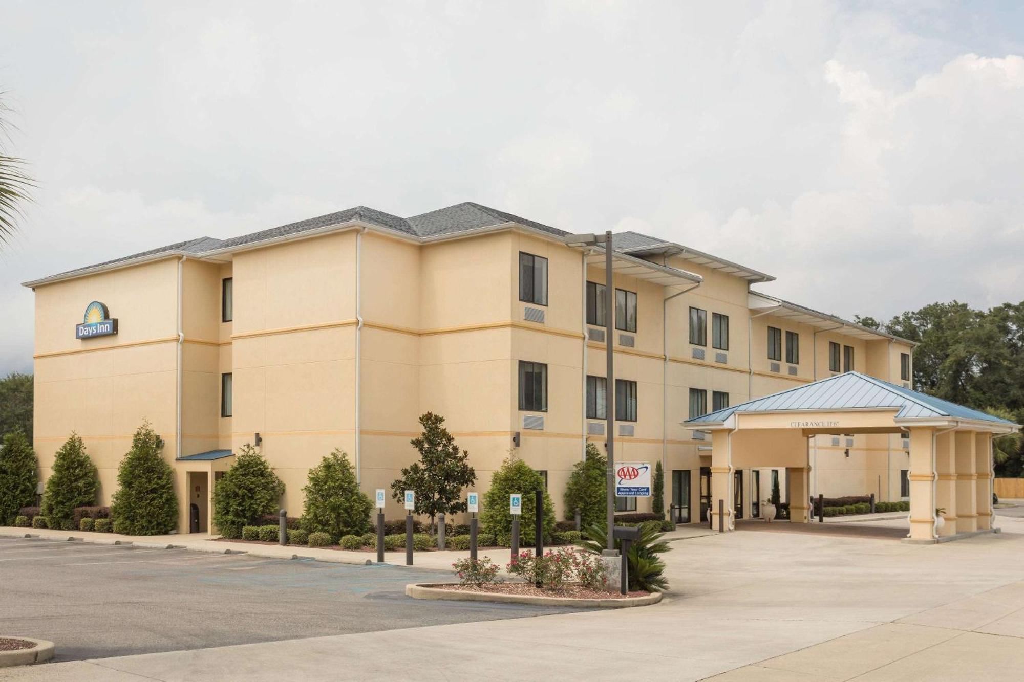 Days Inn By Wyndham Semmes Mobile Exterior photo